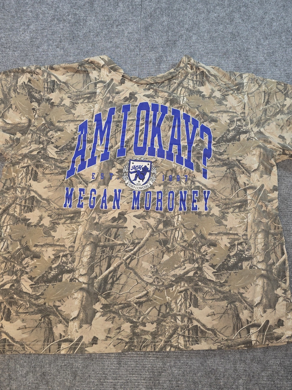 Megan Moroney Am I Okay? Official Camo Concert Tee Size Large Emo Cowgirl